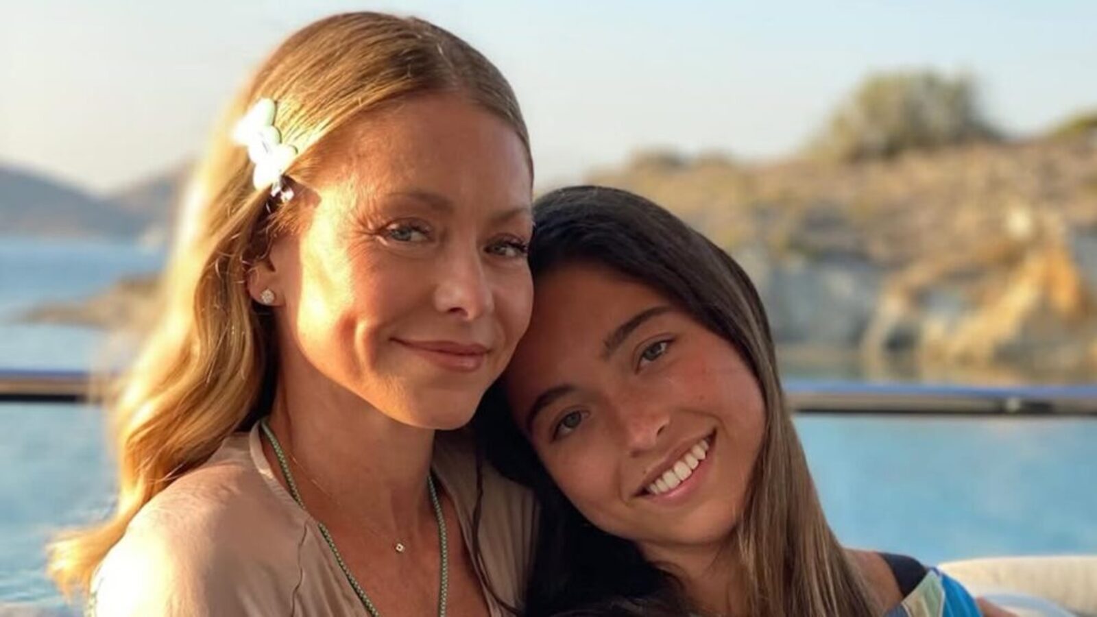 Kelly Ripa Sends Sweet Message to Daughter Lola After She Misses 25th ...