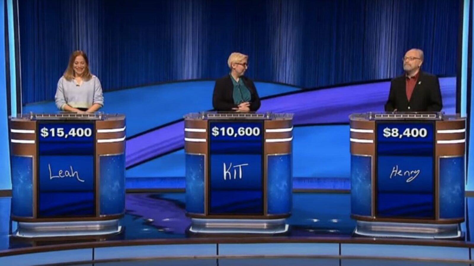 ‘Jeopardy!’ Fans React to ‘Awesome’ HighScoring Game With Risky Final