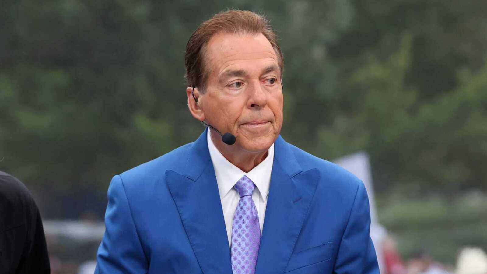 https://www.yardbarker.com/media/f/d/fdcc0f123d6751988461d2fcb8f4e82a8ceb7e21/thumb_16x9/nick-saban-pete-carroll-influenced-ole-miss.jpg?v=1