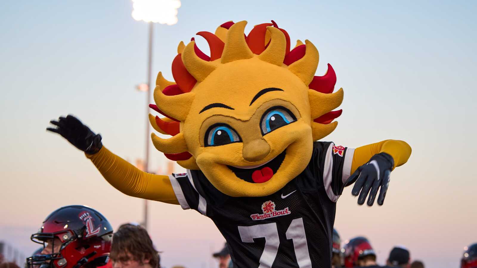 How to watch the Fiesta Bowl 2024 without cable Yardbarker