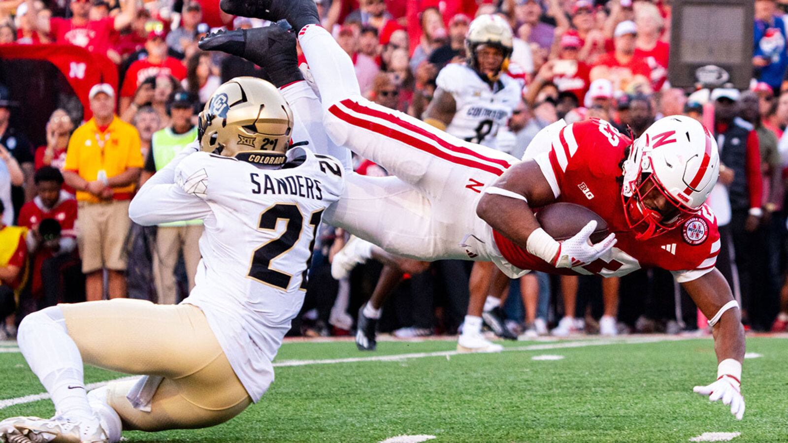 Colorado football’s Shilo Sanders gets injury timeline after arm