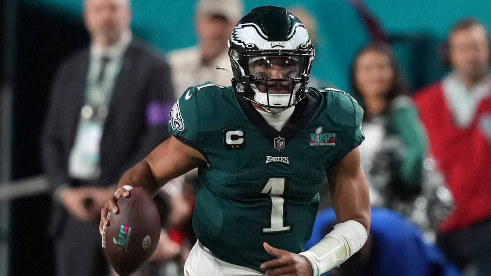 Eagles' Jalen Hurts snubbed in latest PFF rankings