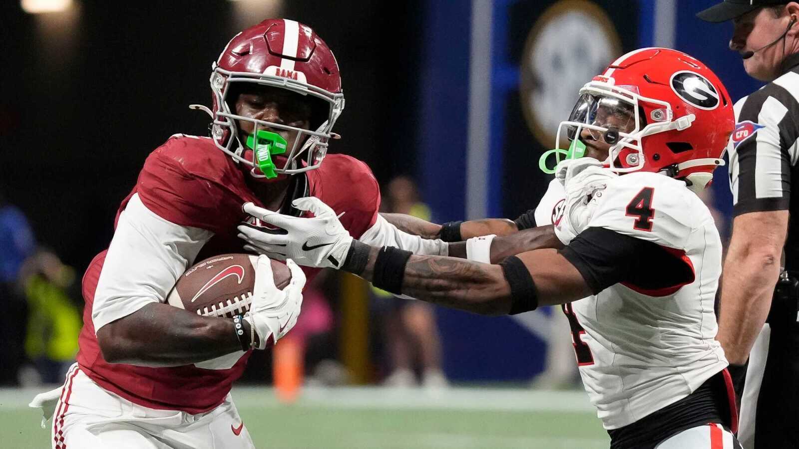 Watch: Germie Bernard makes improbable clutch catch for Alabama ...