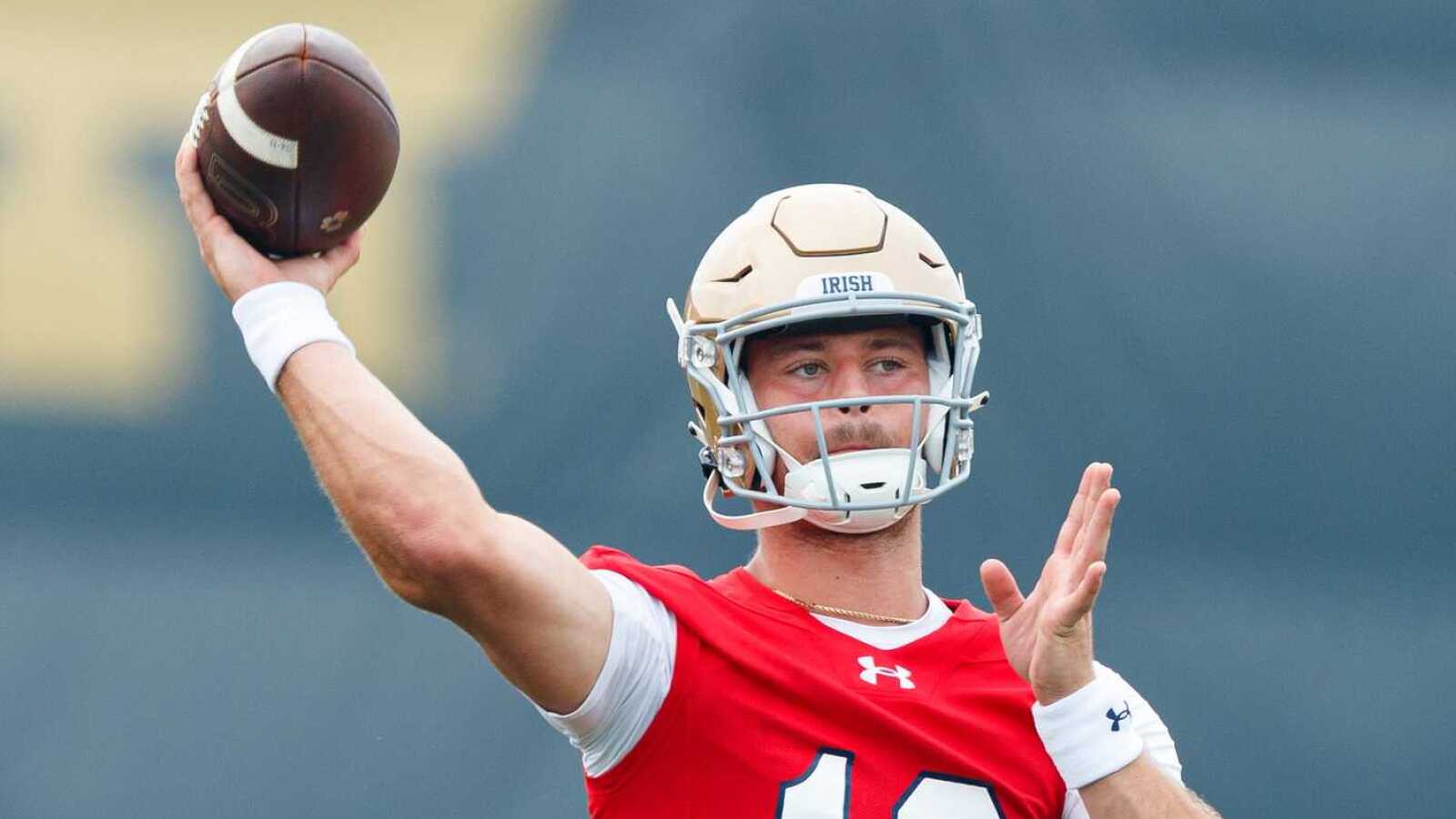 https://www.yardbarker.com/media/f/f/ffb385c33ea064cc616d1e2244f7c8320888132a/thumb_16x9/new-details-emerge-on-notre-dame-named-cj-carr.jpg?v=1