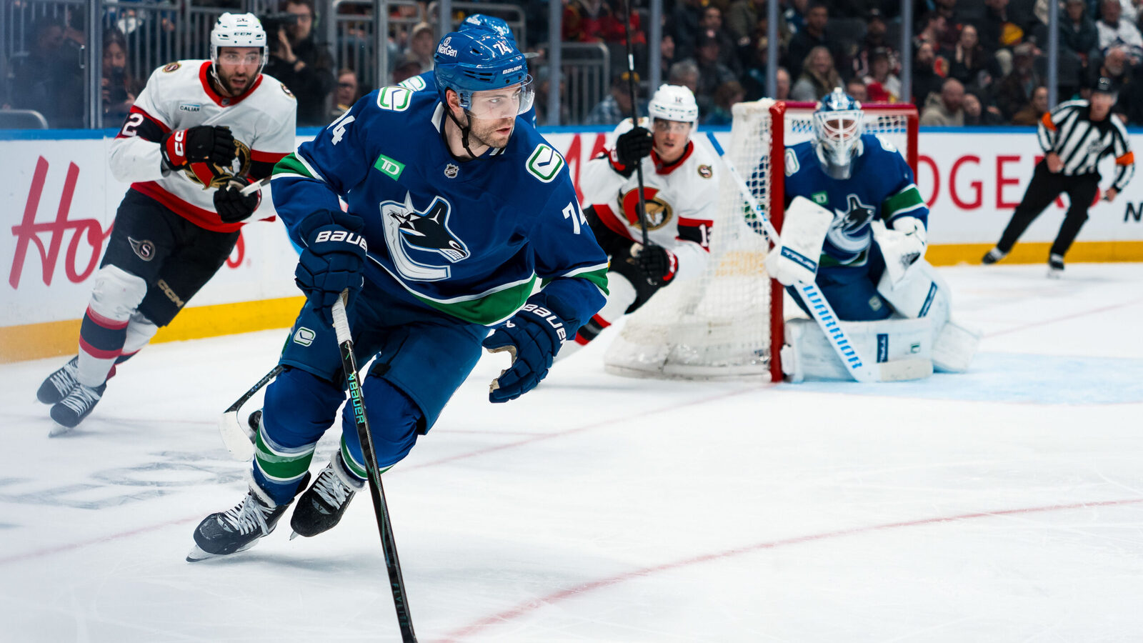 Could the Vancouver Canucks and Ottawa Senators hook up on an in-season forward trade?