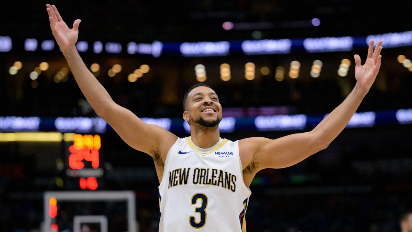 https://www.yardbarker.com/media/f/f/ffc72c0582db088e6c80a6fe62cddb1160195f9d/thumb_16x9/pelicans-pulling-off-four-player-trade-involves.jpg?v=1