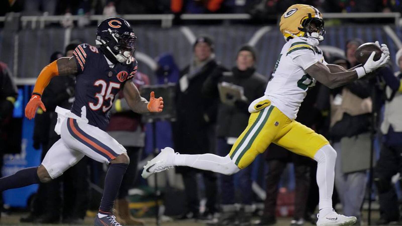 Potential Future H.O.F. WR Hurls Ultimate Insult at Bills' C.J. Gardner-Johnson