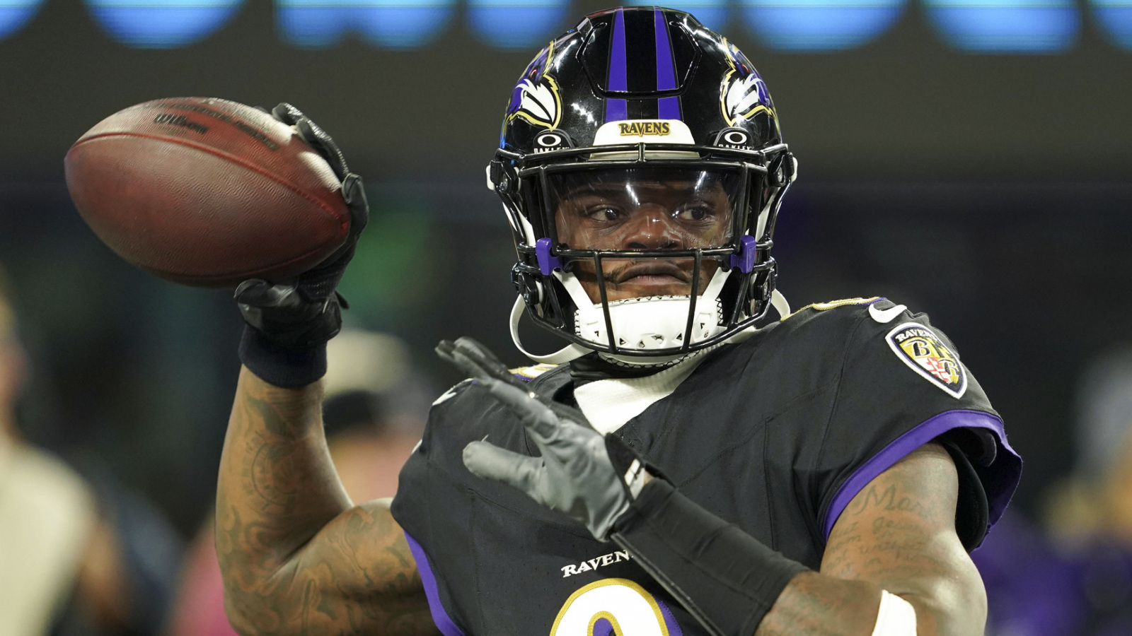 Colin Cowherd Names 'Obvious' Suitor For Lamar Jackson Trade | Yardbarker