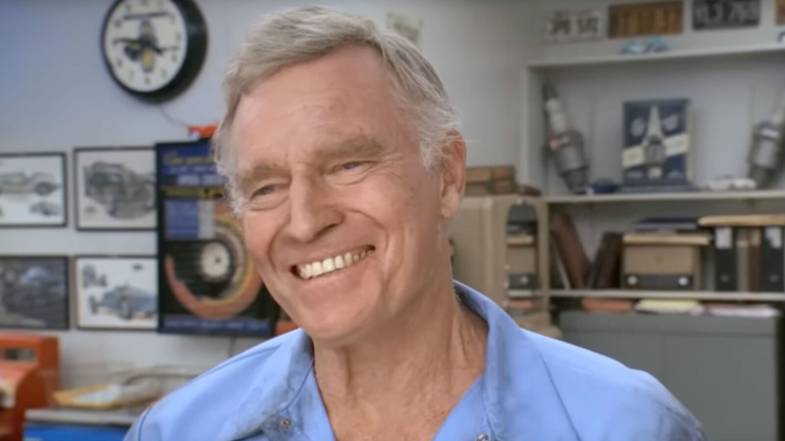 https://www.yardbarker.com/media/f/f/ffe69dd09eb3b5cc3c581e6c979304b76a0c5413/thumb_16x9/20-brief-memorable-cameos-major-movie-stars.jpg